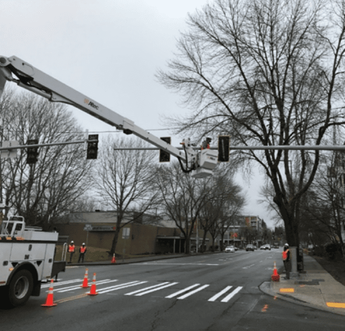 New traffic signal at NE 125th St and 28th Ave NE