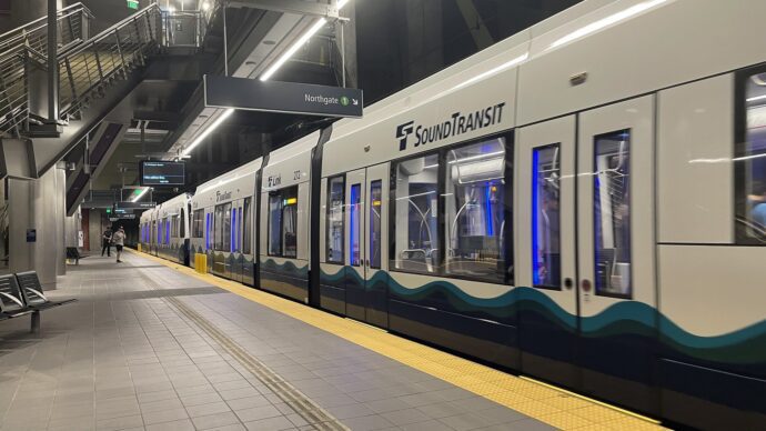 Travel Advisory: Light rail service disruption through Downtown Seattle ...