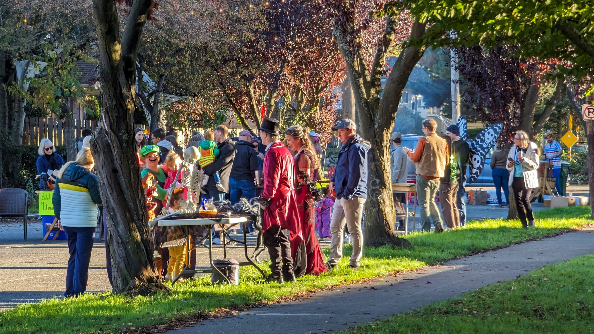 Host a Trick-or-Streets celebration on your block – Apply by October 20